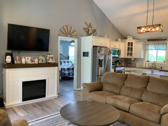 1160 Dennis Road, Lawrenceburg, KY 40342