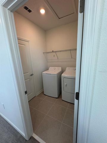 2526 PEACE OF MIND AVENUE, Kissimmee, FL 34744