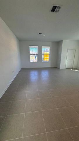 2526 PEACE OF MIND AVENUE, Kissimmee, FL 34744