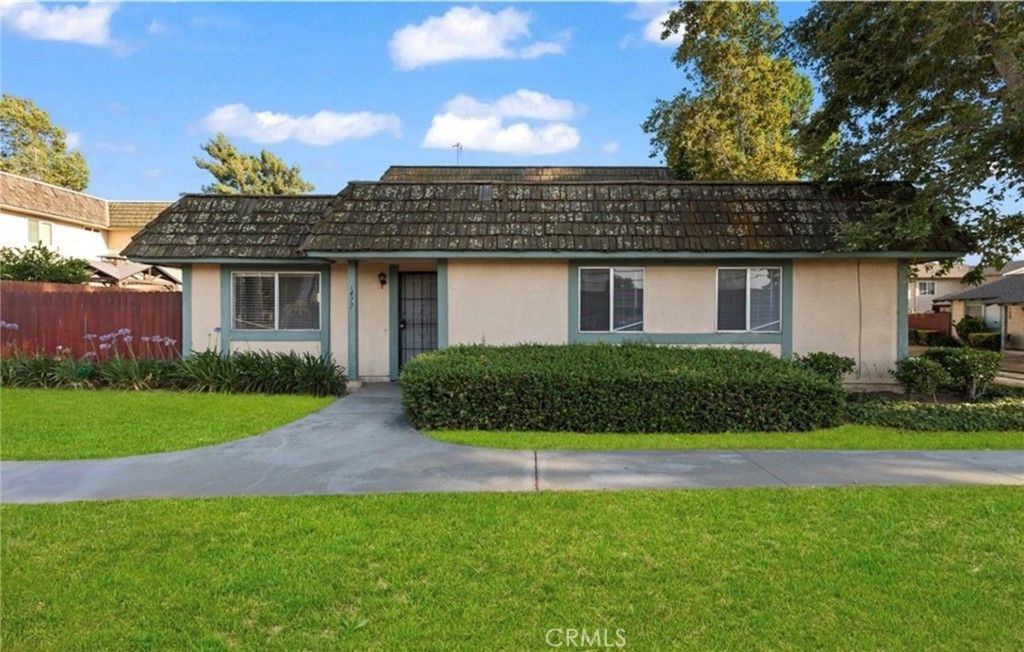 1477 Clemson, Riverside, CA 92507