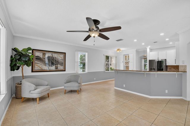 6283 Shadow Tree Lane, Lake Worth, FL 33463