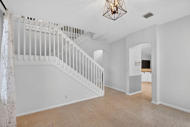 6283 Shadow Tree Lane, Lake Worth, FL 33463