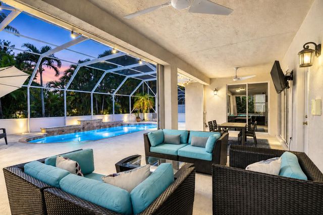 6283 Shadow Tree Lane, Lake Worth, FL 33463