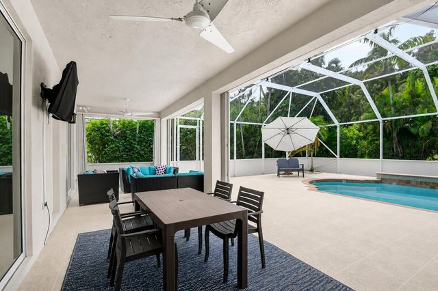 6283 Shadow Tree Lane, Lake Worth, FL 33463