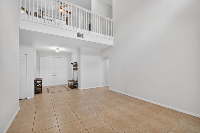 6283 Shadow Tree Lane, Lake Worth, FL 33463