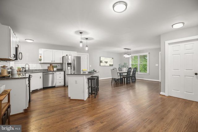 289 SANDY RIDGE RD, Fredericksburg, VA 22405