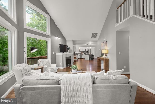 289 SANDY RIDGE RD, Fredericksburg, VA 22405