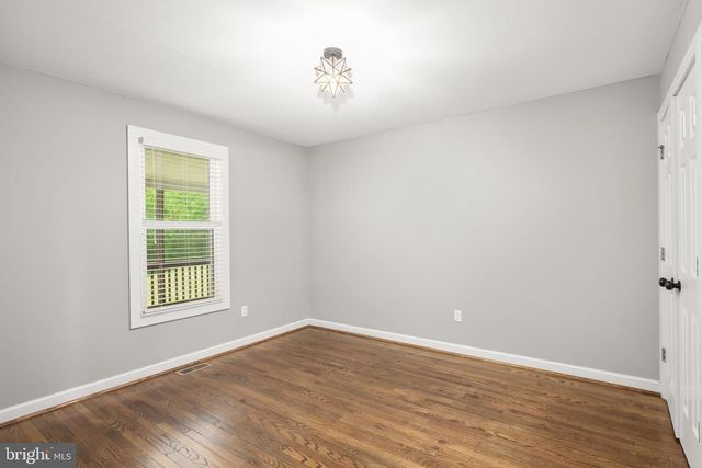 289 SANDY RIDGE RD, Fredericksburg, VA 22405