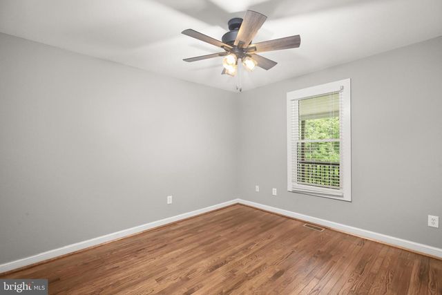 289 SANDY RIDGE RD, Fredericksburg, VA 22405