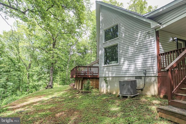 289 SANDY RIDGE RD, Fredericksburg, VA 22405