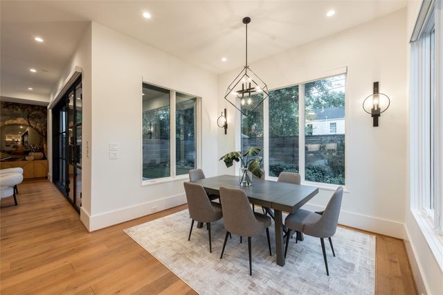 2817 Albans Road, Houston, TX 77005