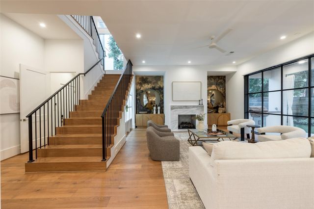 2817 Albans Road, Houston, TX 77005