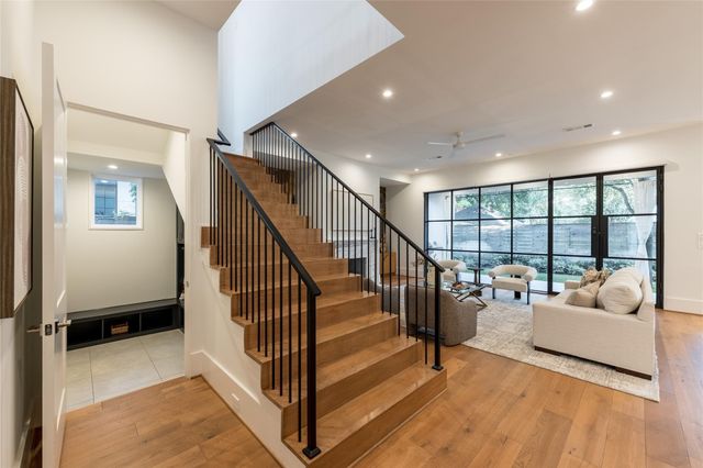 2817 Albans Road, Houston, TX 77005