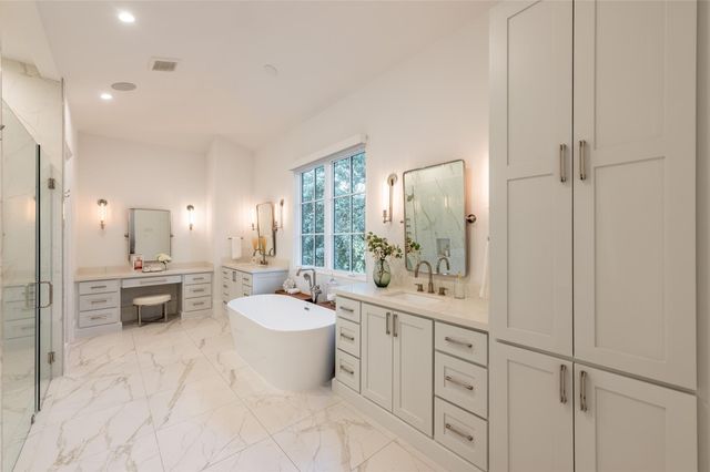 2817 Albans Road, Houston, TX 77005