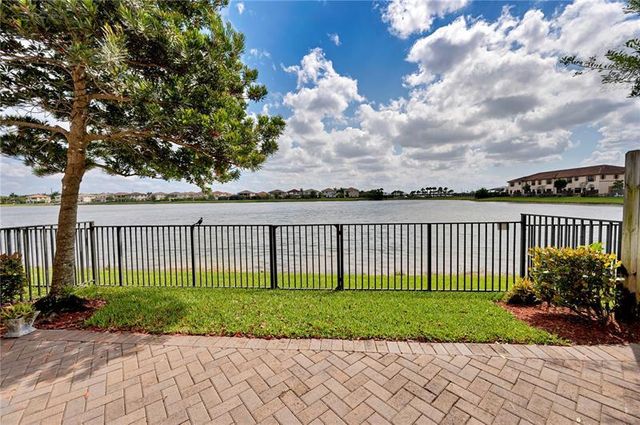 8448 Lake Majesty Lane, Parkland, FL 33076