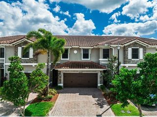 8448 Lake Majesty Lane, Parkland, FL 33076