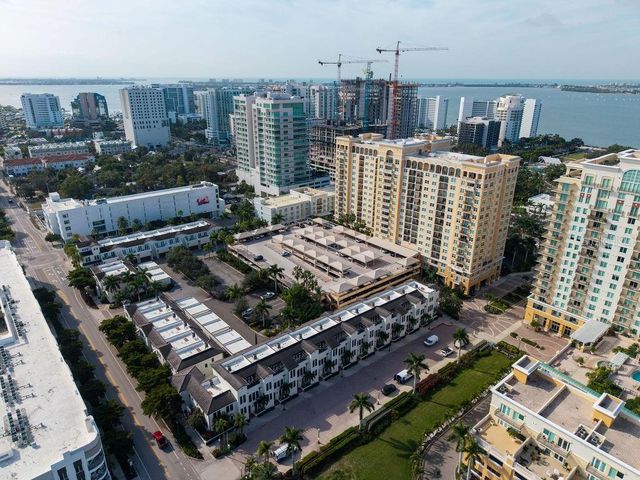 1274 MAY LANE, Sarasota, FL 34236