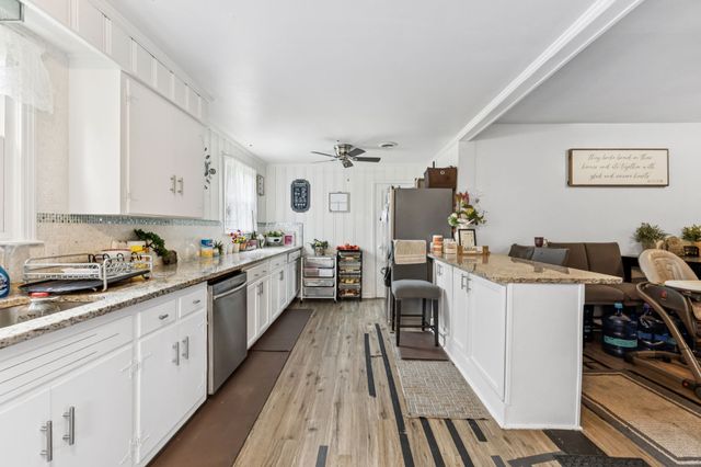 165 Dobbins Pike, Gallatin, TN 37066
