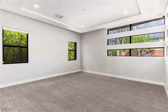 4198 Bronze Ridge Street, Las Vegas, NV 89135