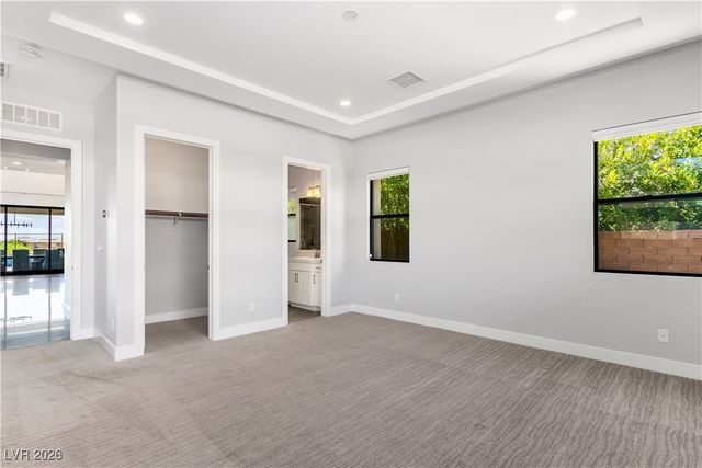 4198 Bronze Ridge Street, Las Vegas, NV 89135