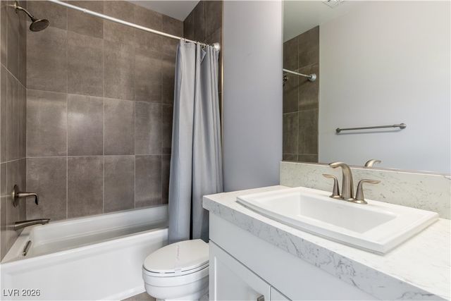 4198 Bronze Ridge Street, Las Vegas, NV 89135