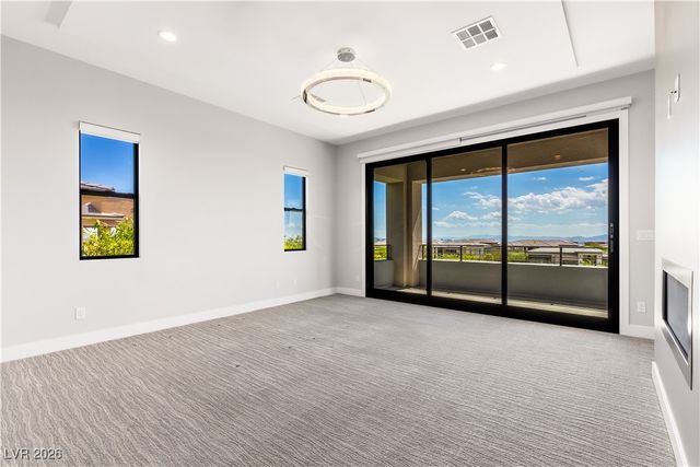 4198 Bronze Ridge Street, Las Vegas, NV 89135