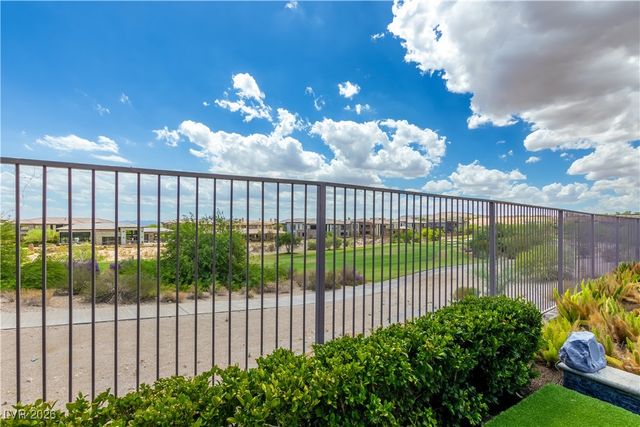 4198 Bronze Ridge Street, Las Vegas, NV 89135