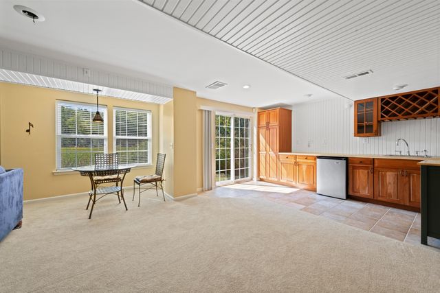 891 Westhills Drive, South Lyon City, MI 48178