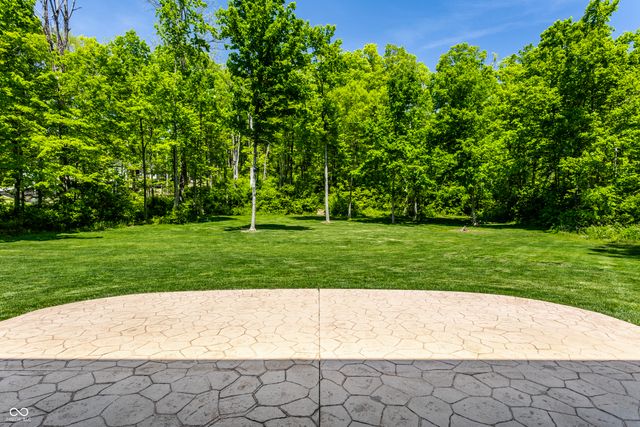 7716 Traders Hollow Lane, Indianapolis, IN 46278