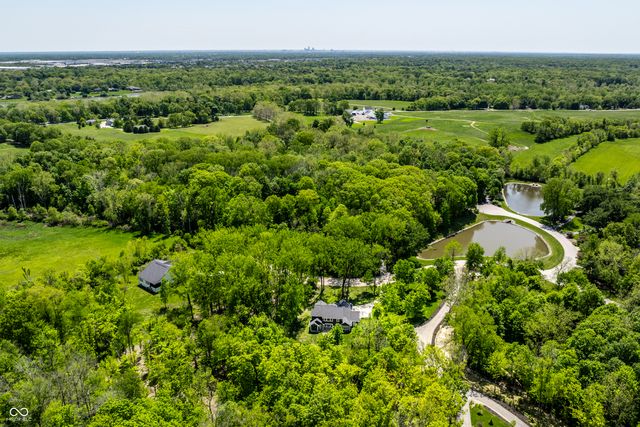 7716 Traders Hollow Lane, Indianapolis, IN 46278