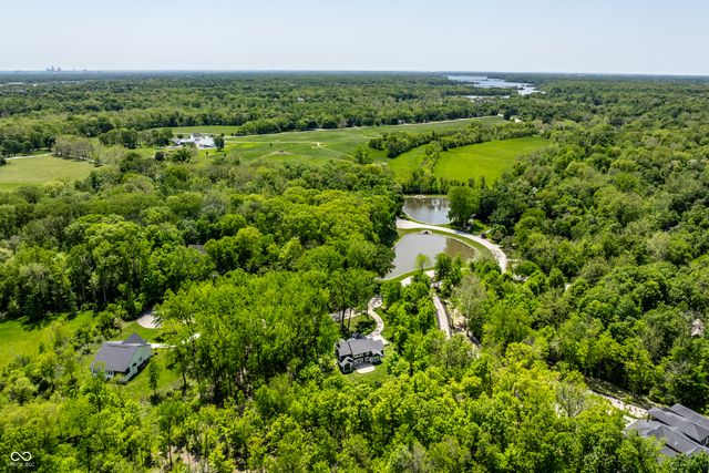 7716 Traders Hollow Lane, Indianapolis, IN 46278