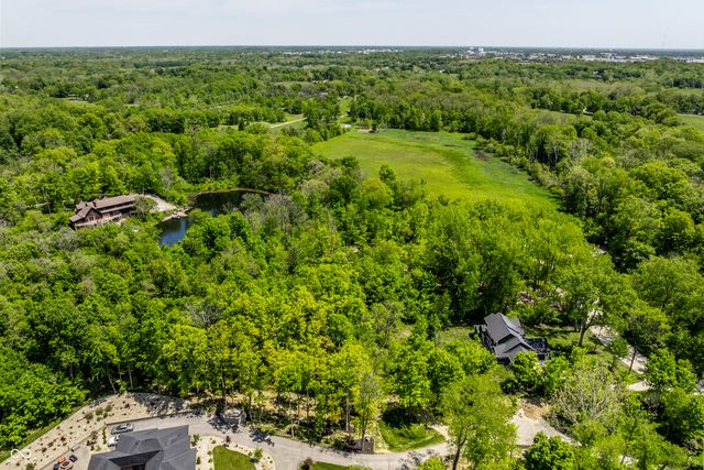 7716 Traders Hollow Lane, Indianapolis, IN 46278