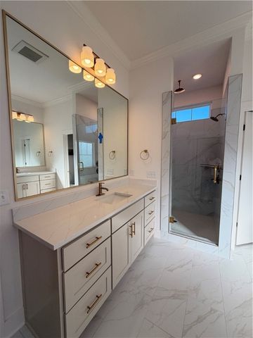 2724 Amaris Avenue, Lowell, AR 72745