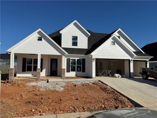 2724 Amaris Avenue, Lowell, AR 72745