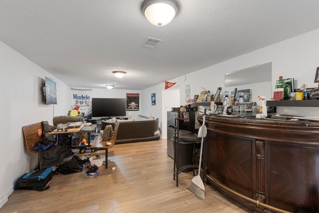 7407 S 72 Avenue, La Vista, NE 68128