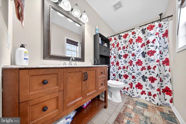 11698 FORT UNION DR, Remington, VA 22734