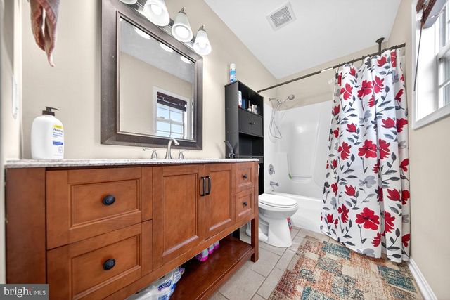 11698 FORT UNION DR, Remington, VA 22734