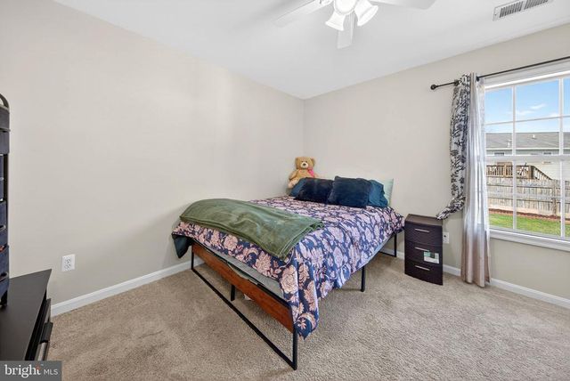 11698 FORT UNION DR, Remington, VA 22734