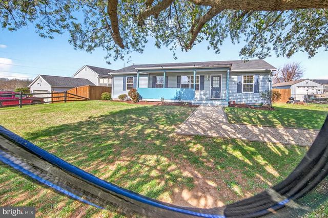 11698 FORT UNION DR, Remington, VA 22734