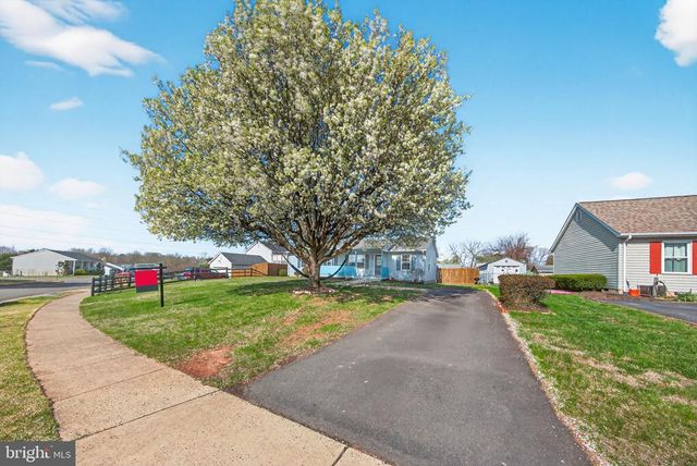 11698 FORT UNION DR, Remington, VA 22734
