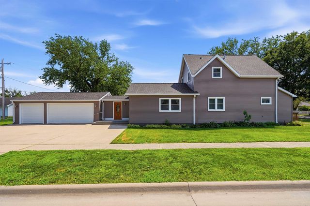 406 2nd Street, Dike, IA 50624