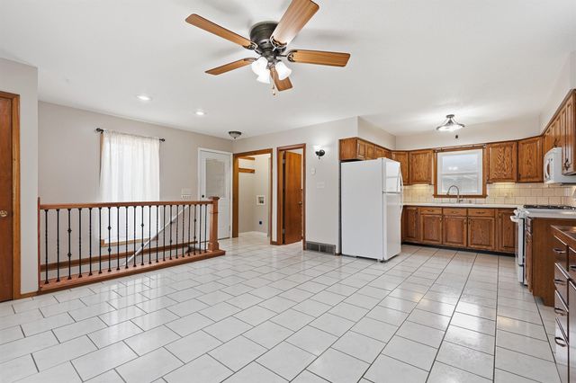 406 2nd Street, Dike, IA 50624