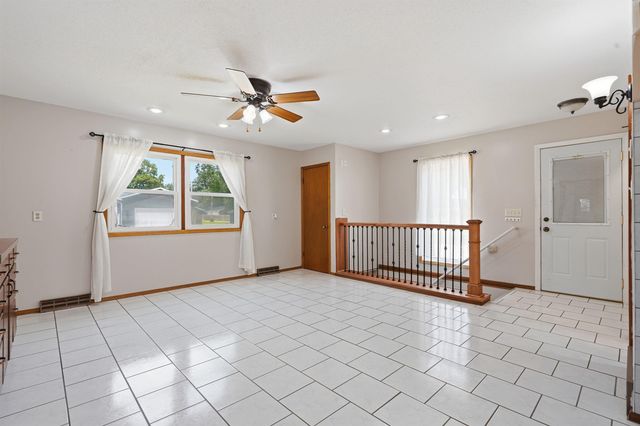406 2nd Street, Dike, IA 50624