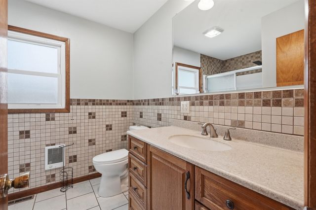406 2nd Street, Dike, IA 50624