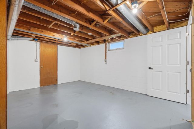 406 2nd Street, Dike, IA 50624