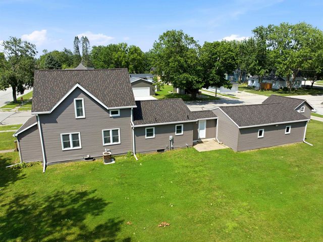 406 2nd Street, Dike, IA 50624