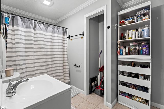 115 Clover Street, Liberty, SC 29657