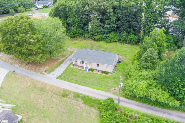 115 Clover Street, Liberty, SC 29657