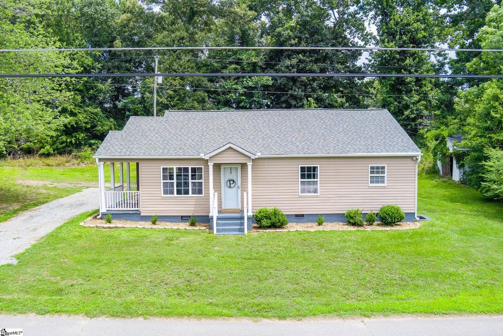 115 Clover Street, Liberty, SC 29657