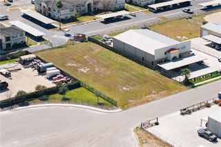 914 E Big Horn Drive, Edinburg, TX 78542